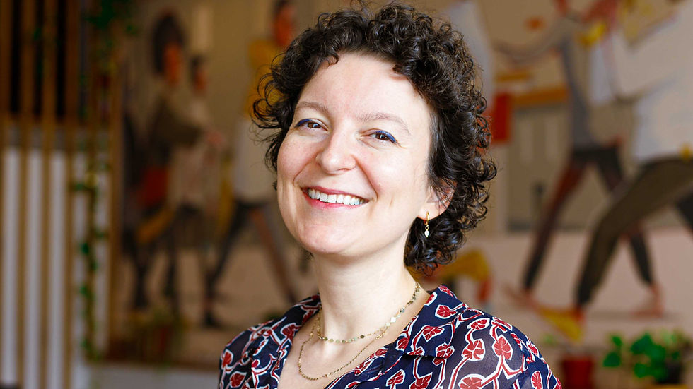 Noémie Kempf - ESCP Business School Alumni et créatrice du podcast The Storyline 