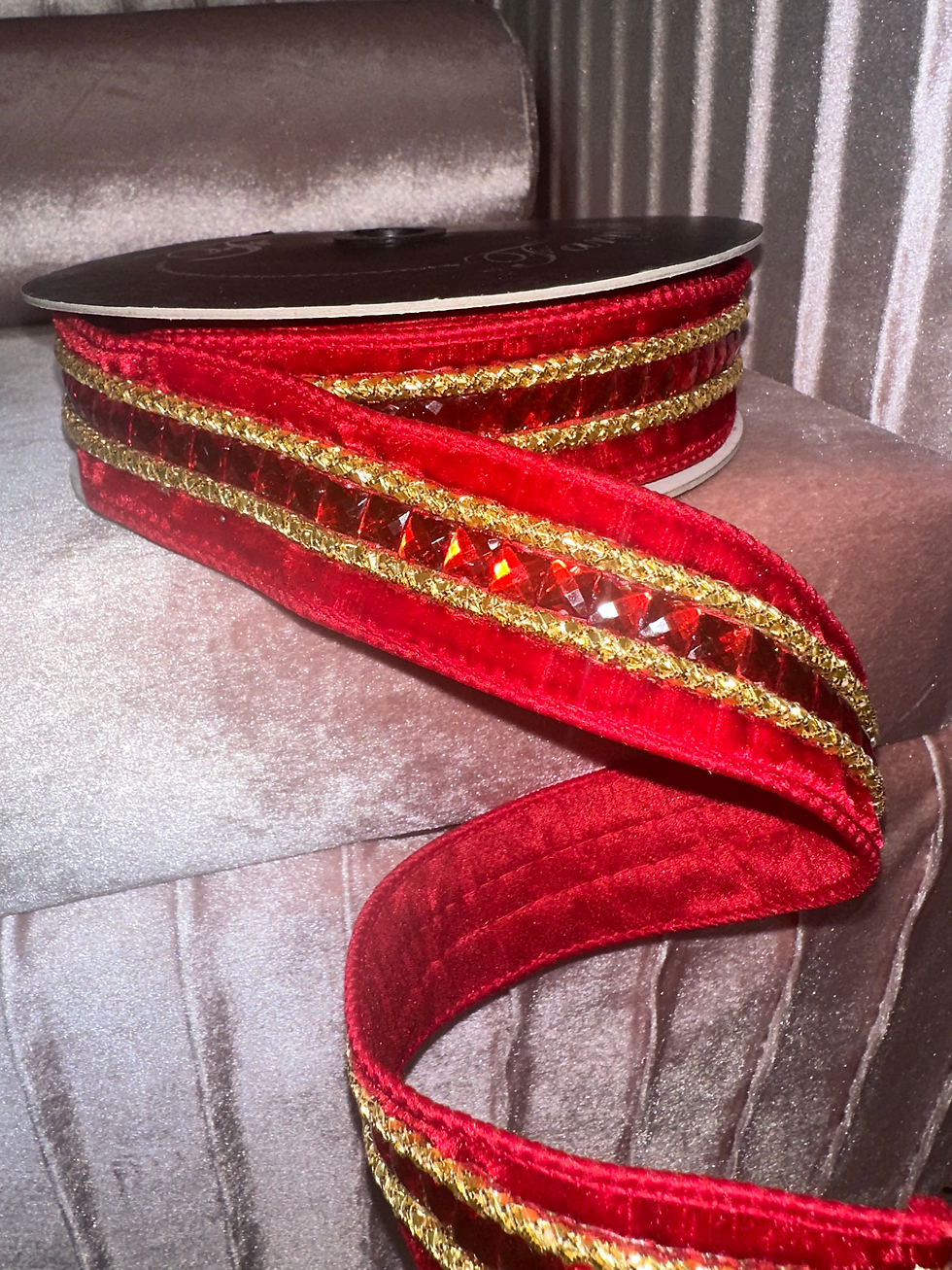 Thumbnail: Red Gemstones Luxe Ribbon 