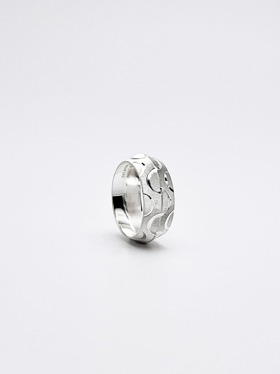 Anillo diamantado serpentina