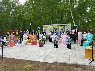 Участники торжественного открытия.jpg