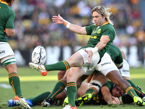 Faf de Klerk signs for Cheetahs