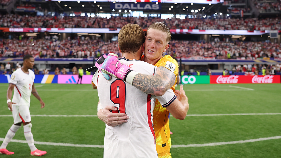 Kane and Pickford on 'buzz' of fan support