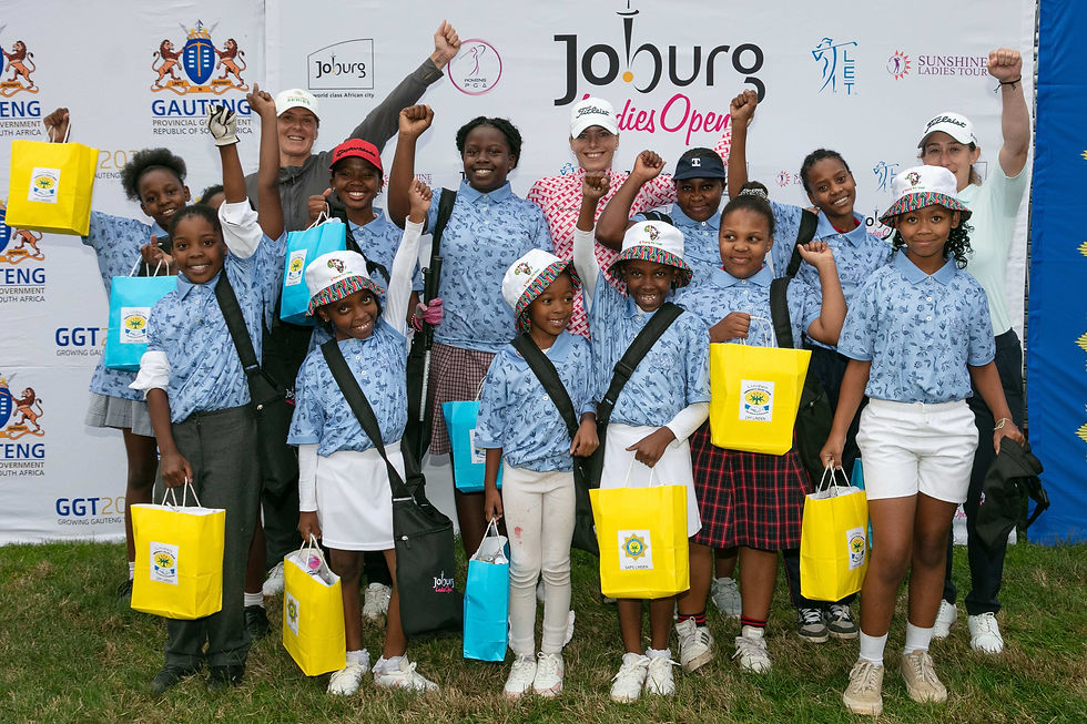 The Sunshine Ladies Tour and Ladies European Tour professionals treated some of the city’s young golfers to a golf clinic at the Joburg Ladies Open.