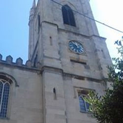 38483637_701428440206942_224988408647254