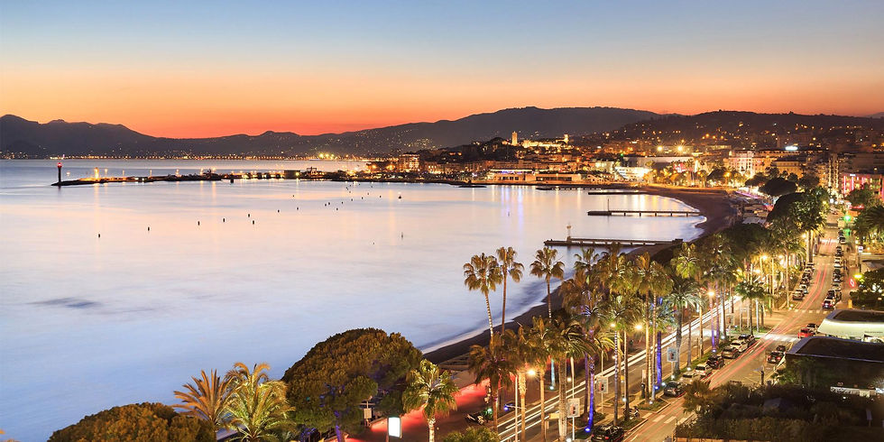 landing-croisette-cannes-is-yours-photo-herve-fabre-02-1920x1080-1-1920x960-2.jpg