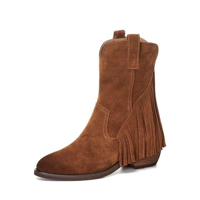 Thumbnail: Thick Heel Pointed Tassel Boots – Vintage Power Meets Modern Grace