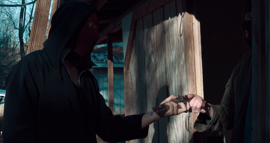 btrail gun handoff_edited.png