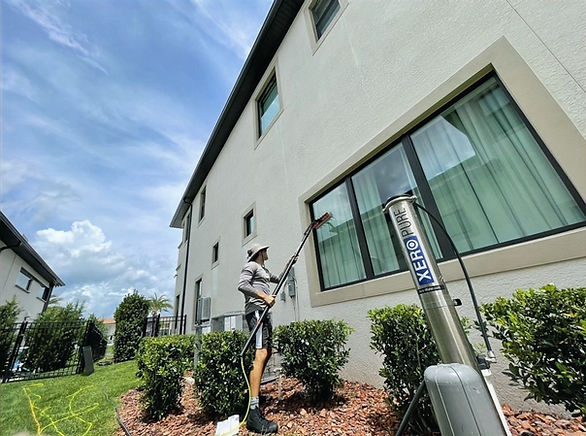 Purified water window cleaning