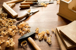 tools-and-wood-sawdust-in-workshop