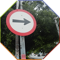 Sinalização Viaria Vertical em Poste.png