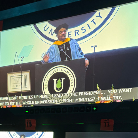 Neil deGrasse Tyson giving a speech