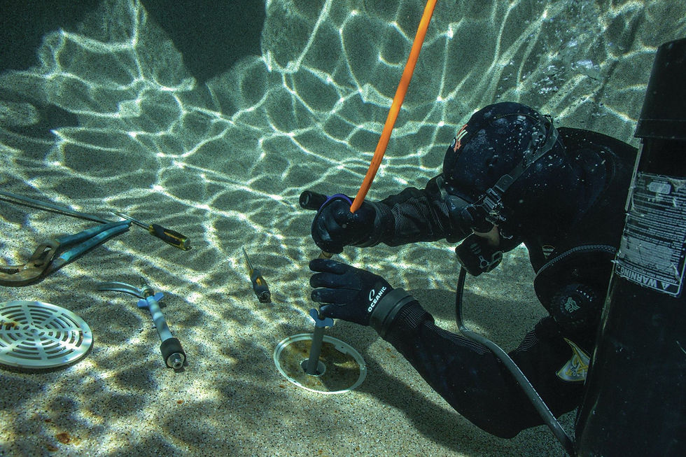 Reparación de fugas de agua en piscina sin vaciar, detección de fuga piscina Barcelona, Mallorca, A