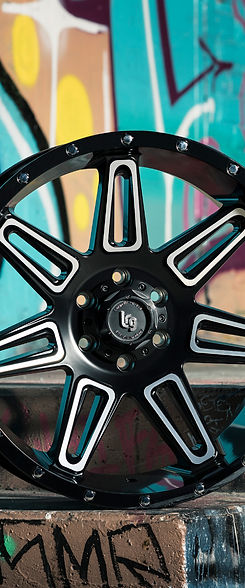18_LRG_Wheel_Tire_Catalog_8_edited.jpg