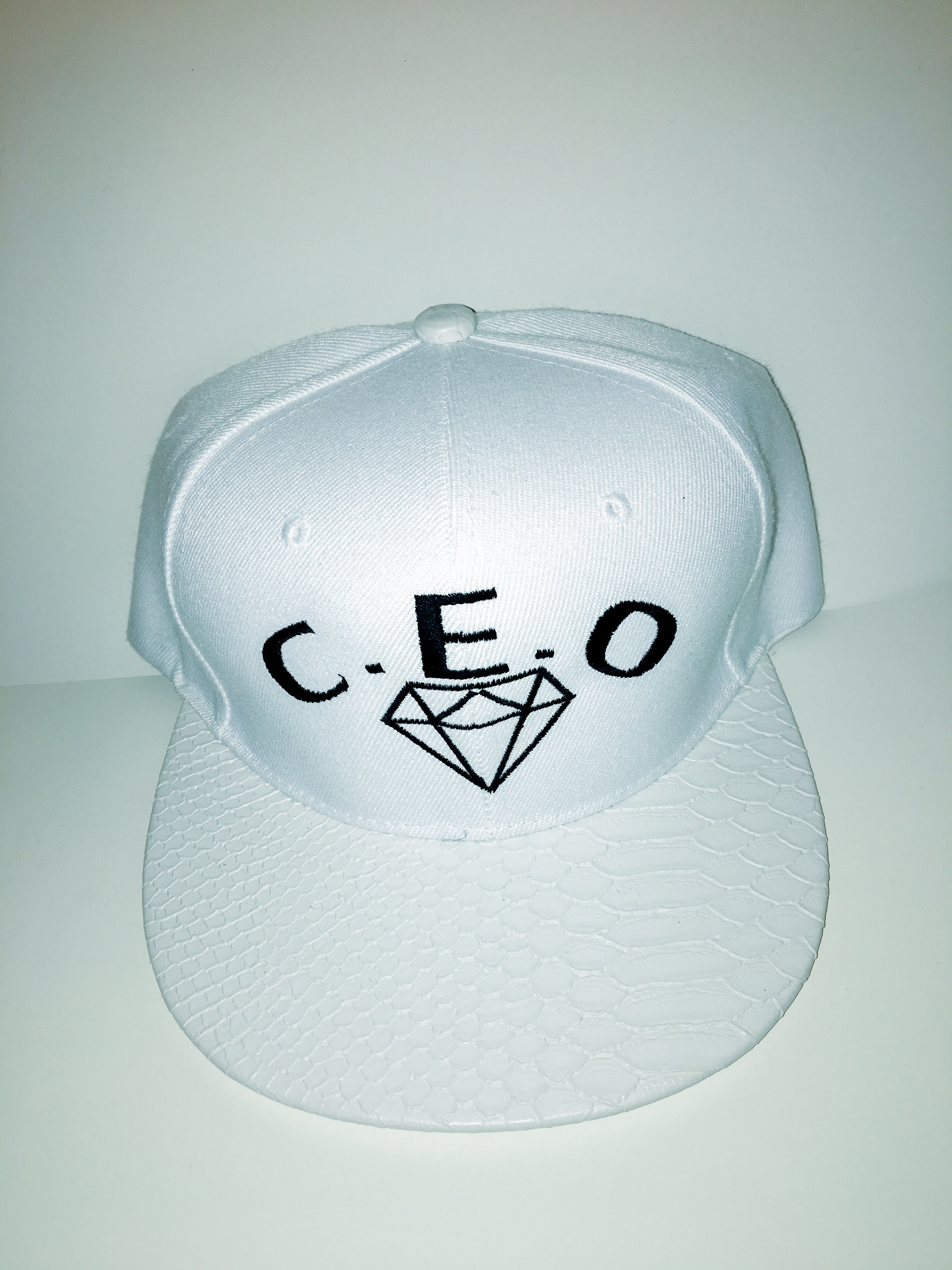 Cocaine white leather snakeskin hat