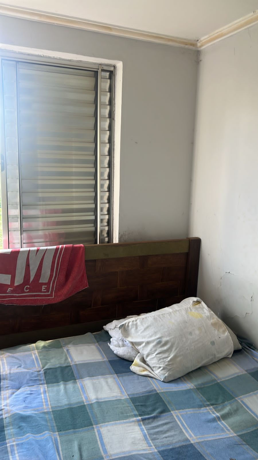 Miniatura: Vende Apto/CDHU -  Rua Cantanhede 300 - Pirajussara