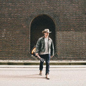 Chris Erasmus Returns with “NeverPlanned”: A Raw, Road-Worn Reflection on Loss, Survival, and Starting Over