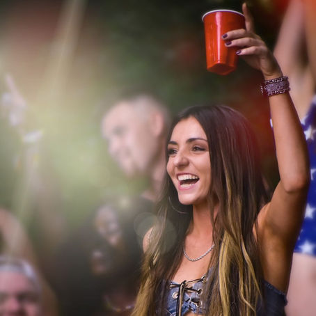 Payton Howie encourages us to “let loose” in newest single, “Never Go Home”