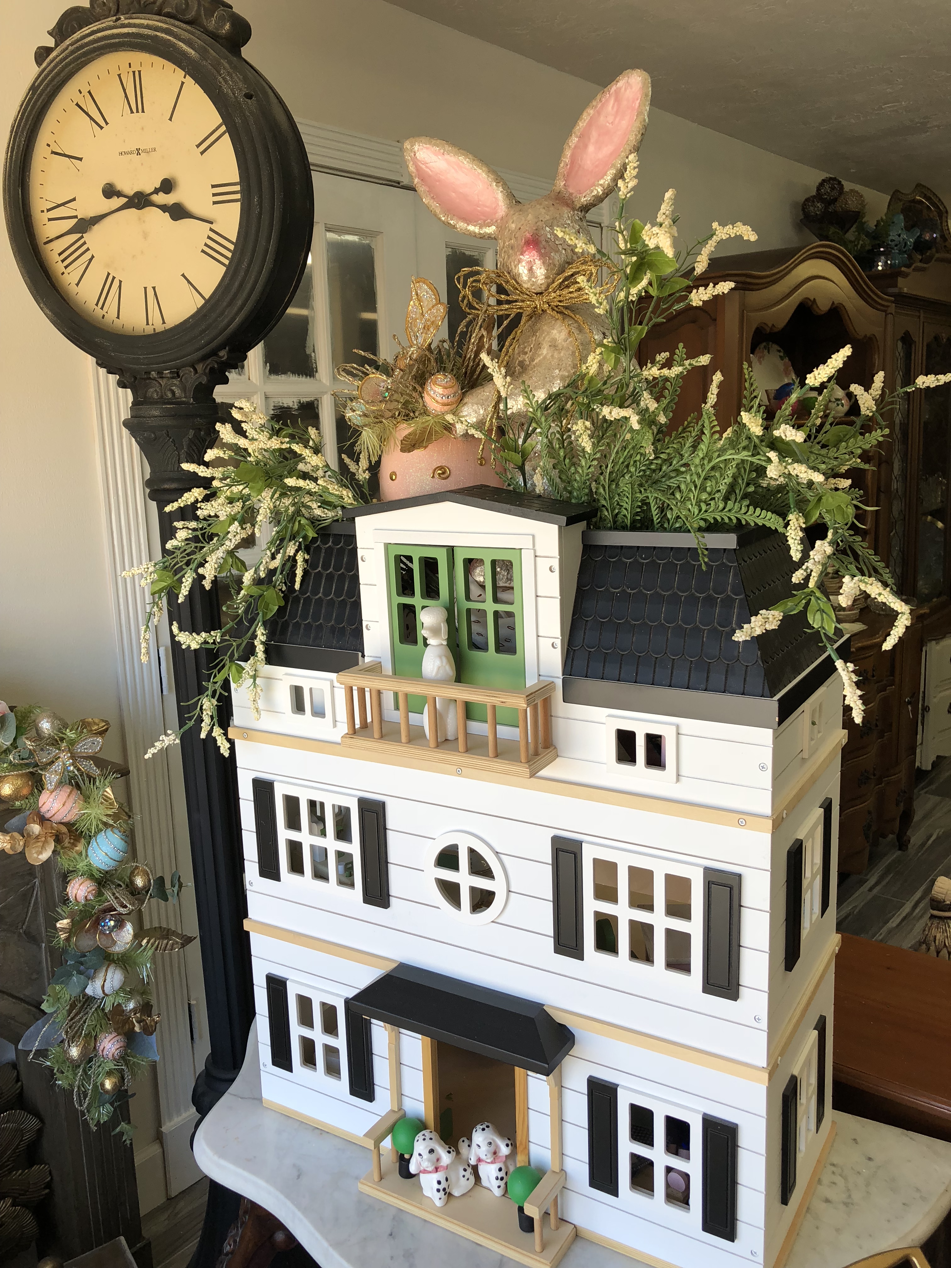 French dollhouse and French Clock