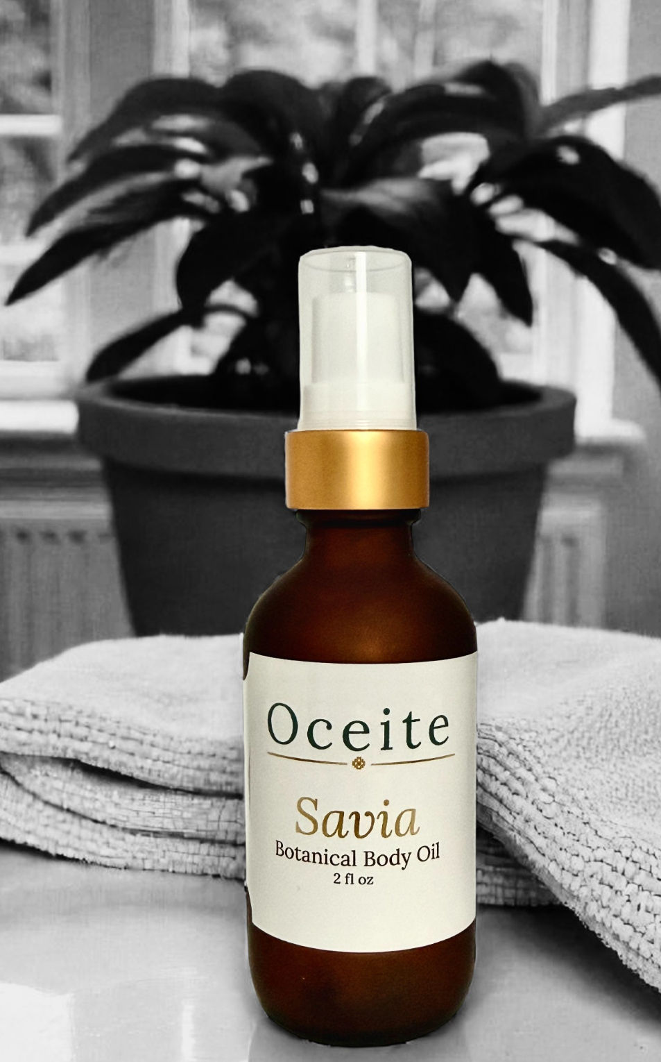 Thumbnail: Natural body oil for skin barrier support — Savia by Oceite
