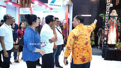 Kunjungi Surabaya Great Expo, Bupati Tabanan Optimis UMKM Tabanan Maju