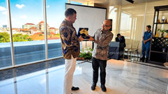 Konjen Australia di Surabaya Dukung Program Joint Master's Degree UINSA-University of Canberra