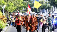 Kanwil Kemenag Jatim Sambut 57 Bhikkhu Walk for Peace 2026