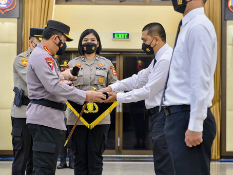 Lantik 44 Eks Pegawai KPK Jadi ASN Dengan Memperkuat Komitmen Pemerintah Dalam Rangka Antikorupsi