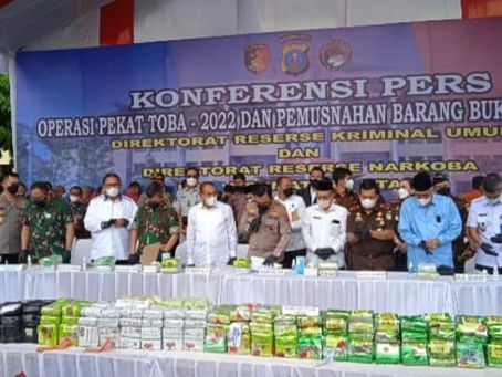 Poldasu Memusnahkan Barang Bukti Ratusan Ribu Kg Narkoba dan Serta Minuman Keras