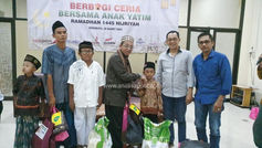 Buka Bersama, SMSI Surabaya & Korporasi Salurkan Bantuan ke Anak Yatim dan Dhuafa
