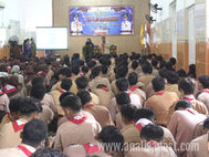 MPLS SMAN 9 Surabaya Kenalkan Lingkungan Sekolah Lewat Pendekatan Ramah dan Peran Ayah