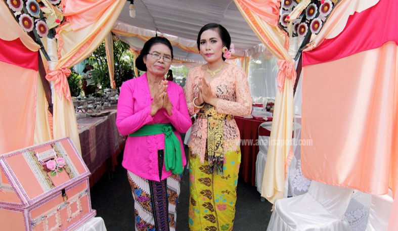 Kebaya Terima Sertifikat UNESCO sebagai Warisan Budaya Takbenda Dunia
