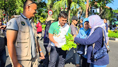 Bazar Tani DASANI Jadi Wadah Promosi Produk Urban Farming Kota Surabaya