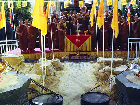 Pengecoran Rupang Buddha Nusantara di Surabaya Tandai 50 Tahun STI