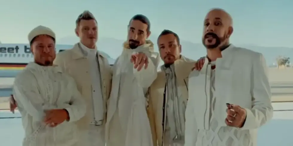 De los Backstreet Boys a los Backstreet Daddies: La banda recrea su video más icónico 26 años después