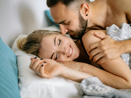 Estudio revela cada cuánto tiempo tienen intimidad las parejas felices