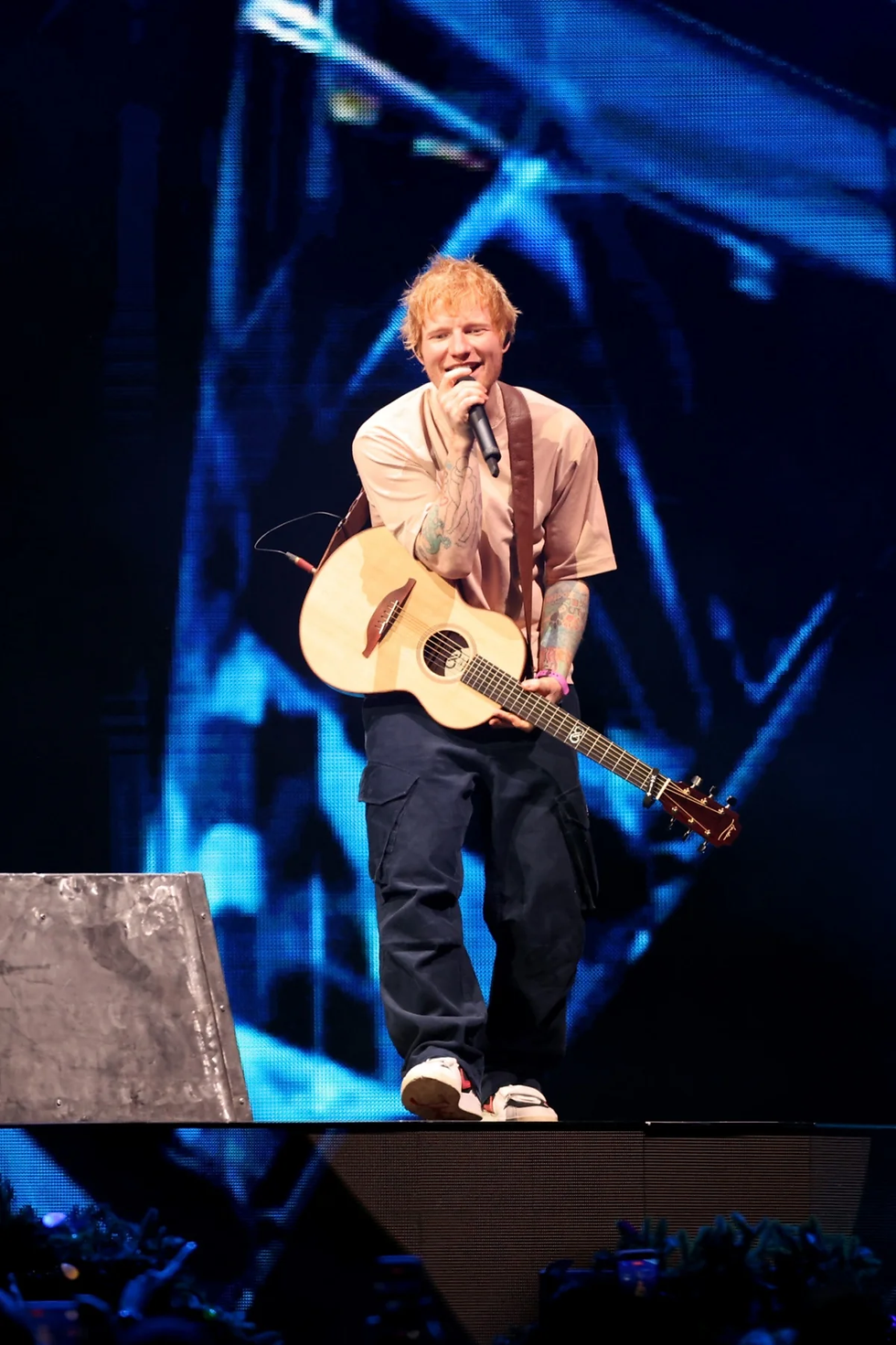 Ed Sheeran vendrá por primera vez a Ecuador con su gira Loop Tour.