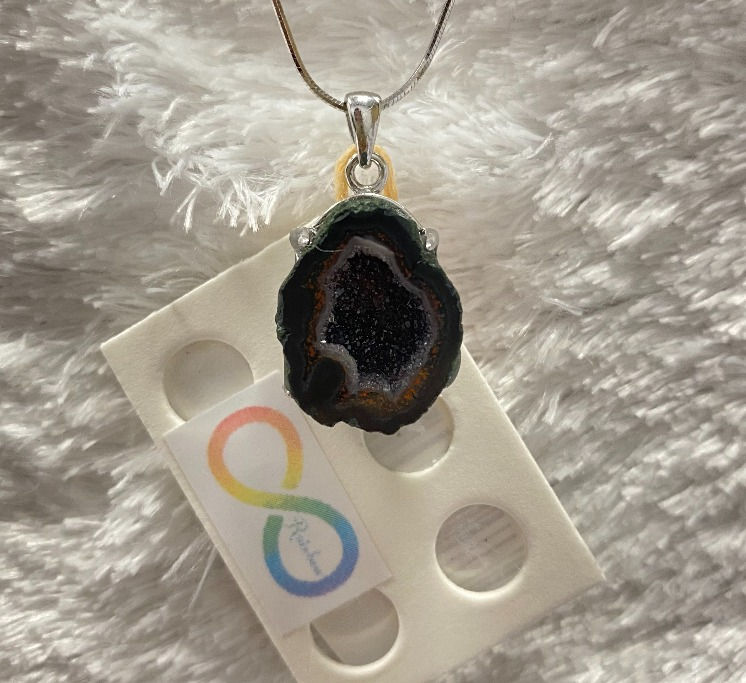 Tabasco Agate Geode S925 Pendants