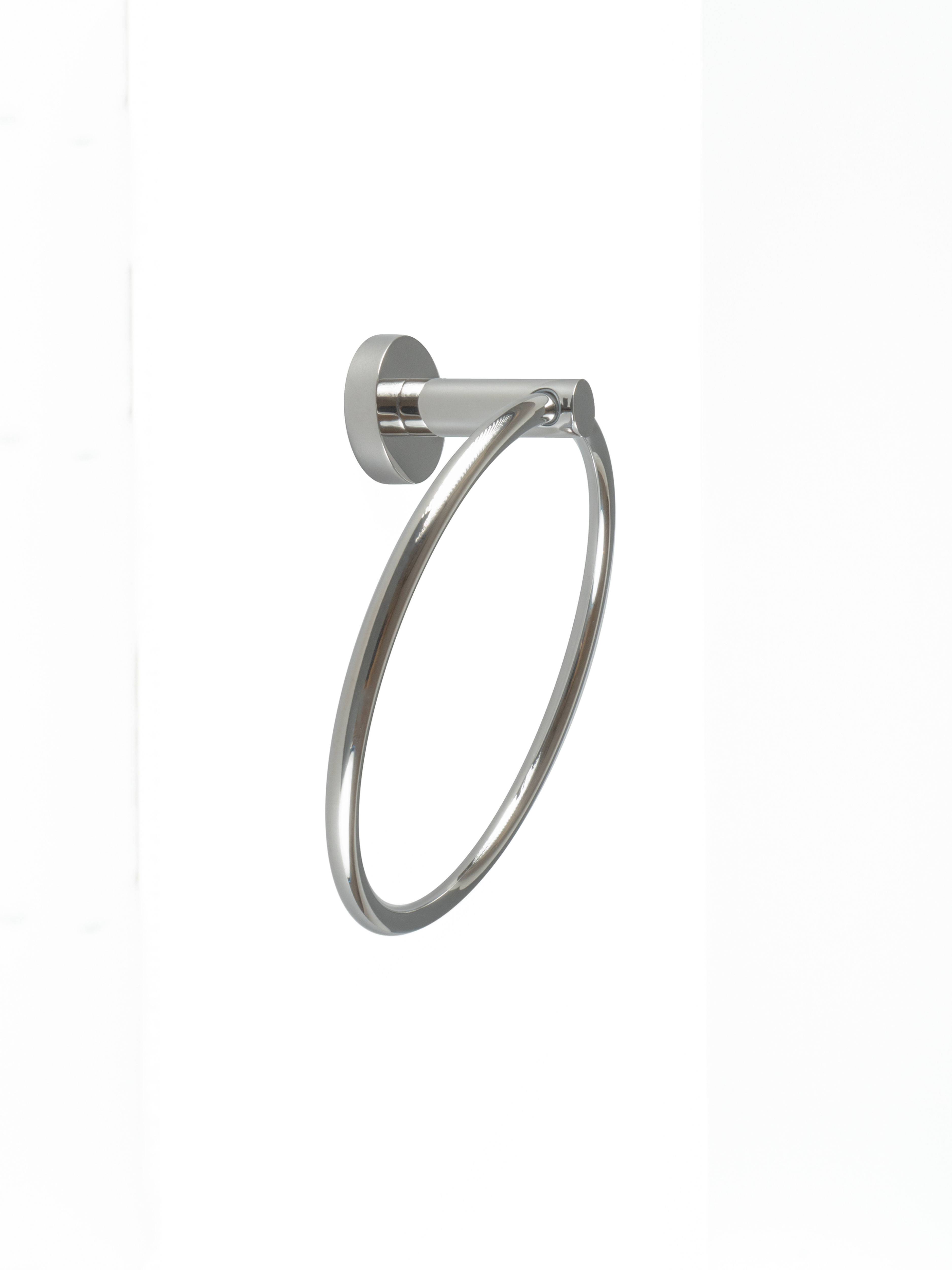 Product image of Italia Collection Martella towel ring in chrome model SS2302MP on white background