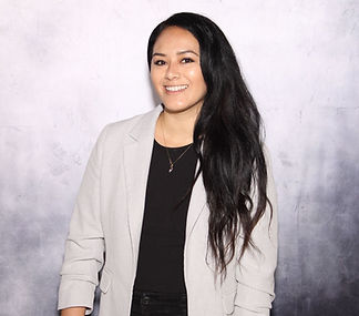 Ex Gonzaga Volleyball Player Finds Her Identity Helping Other Athletes