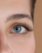 woman-before-after-eyelashes-extensions_edited.jpg
