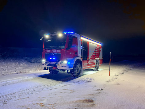 Fahrzeugbergungen aufgrund Schneefalls in Ansfelden