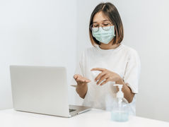 Burnout in Medicine: The Vital Role of Digital Mental Health Services