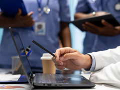 Surge in Demand for Home Care Nurses During Year-End Holidays