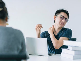 Palliatives and On-Demand Health Workers: Supporting Seniors with Dementia on the Road to Better Health