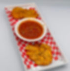 Tostones Con Hogao Paisa.