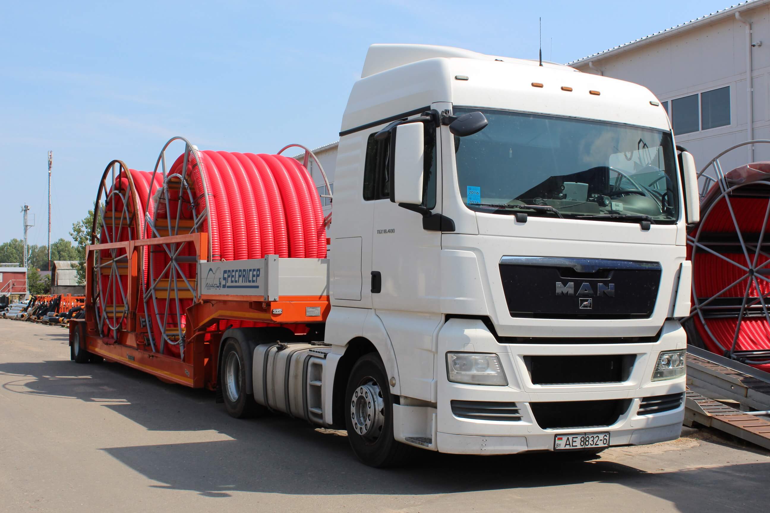 ЗАО \"Завод полимерных труб\" | Гибкие гофрированные трубы SMITFLEX