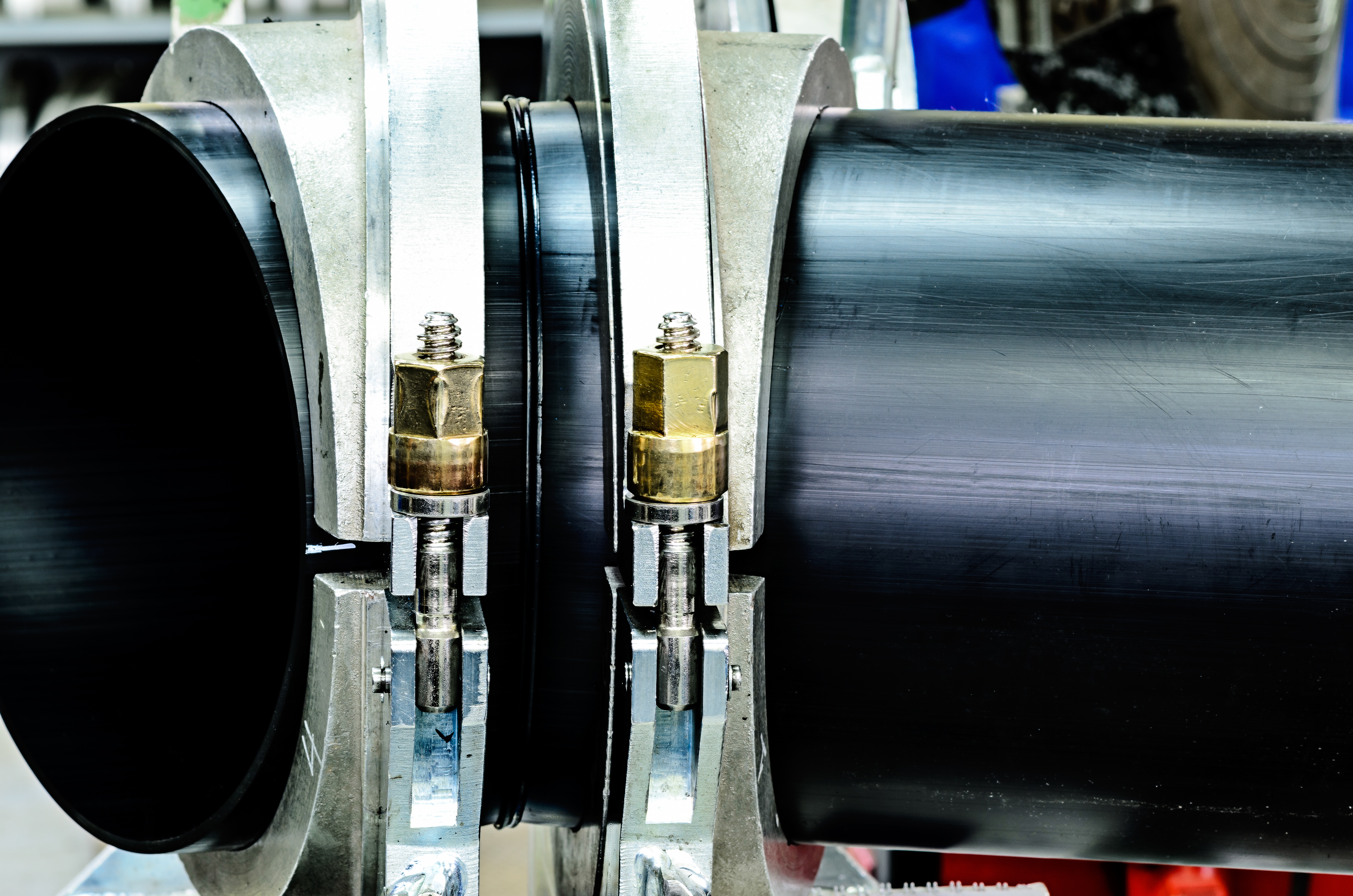 ЗАО \"Завод полимерных труб\" | Трубы и фасонные изделия в ППУ изоляции.