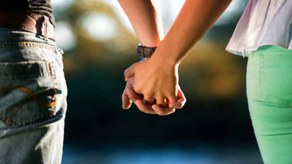 Live-in partner commits suicide... case registered against 38 year old lover