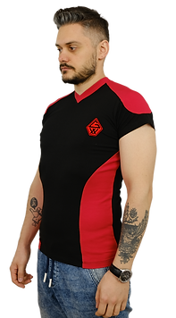 Чорно-червона 45 повний зріст.png