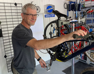 Bike repairing near me clearance